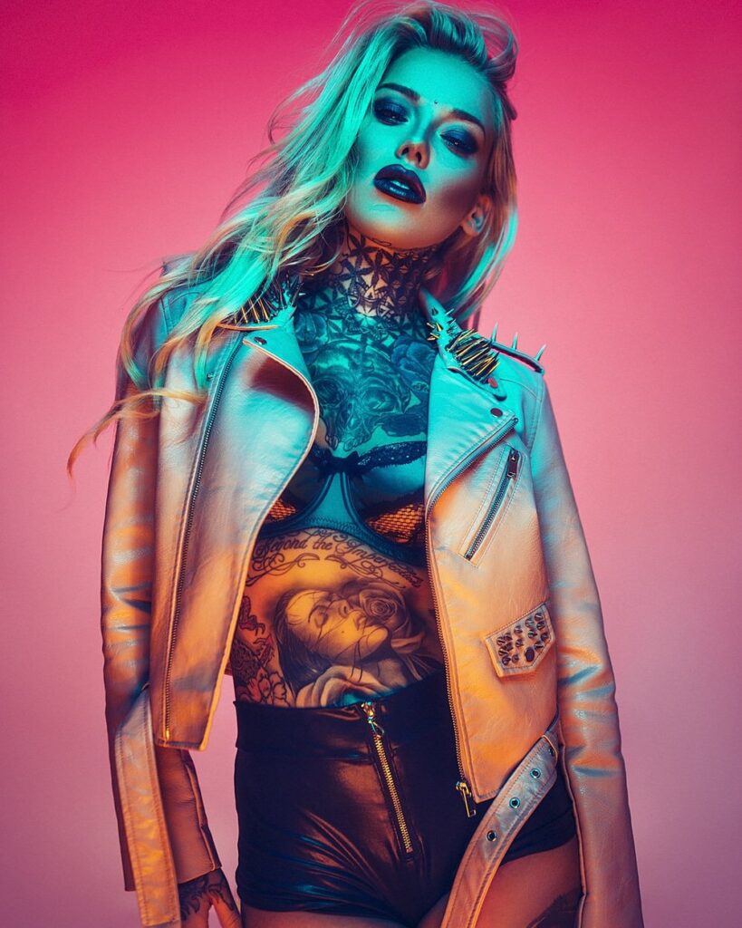Lauren Brock 02